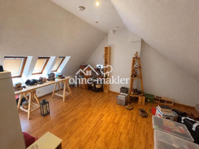 1. Schlafzimmer DG