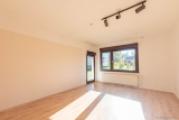 Schlafzimmer mit Terrassenausgang