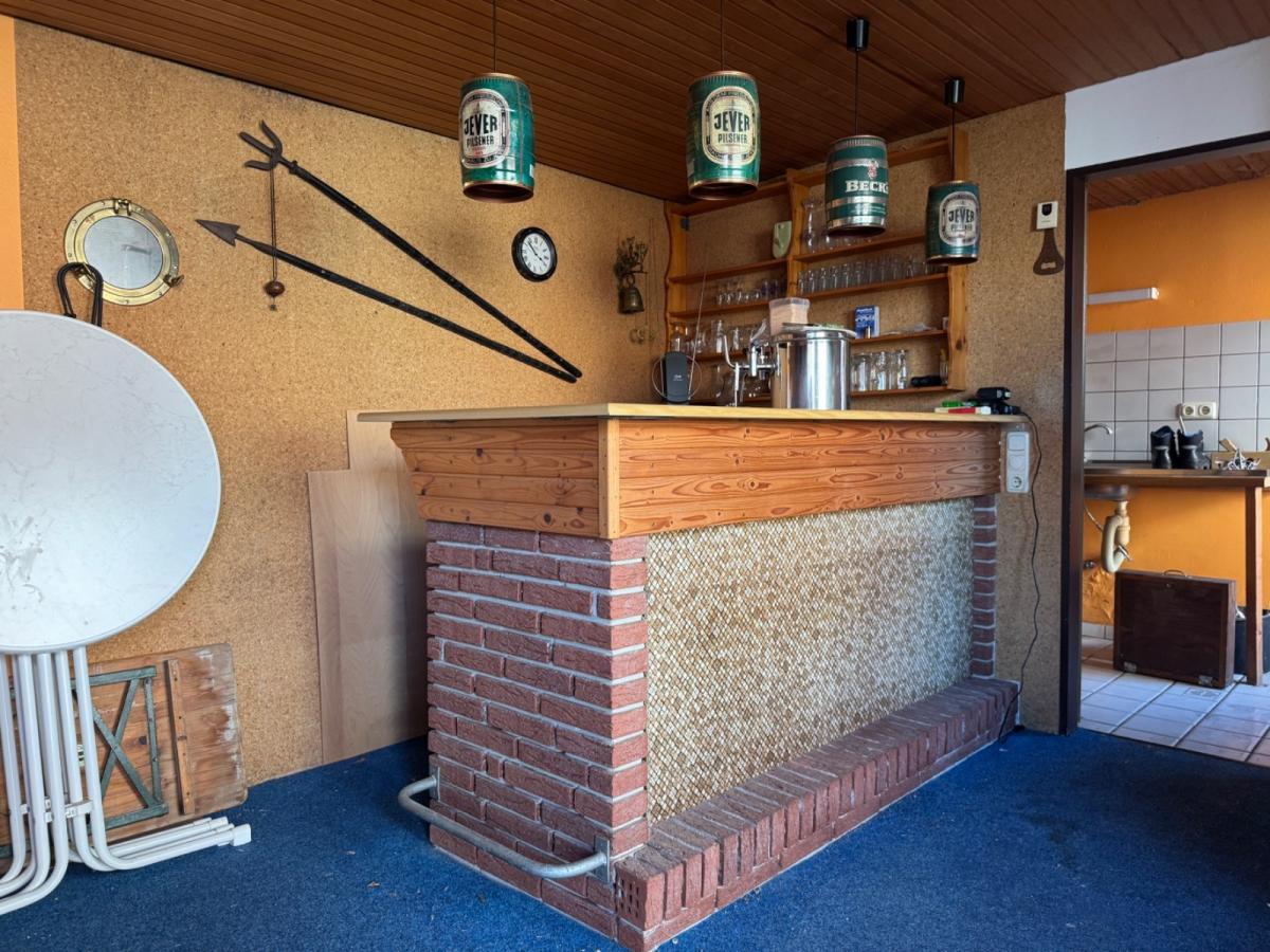 Anbau / Bar