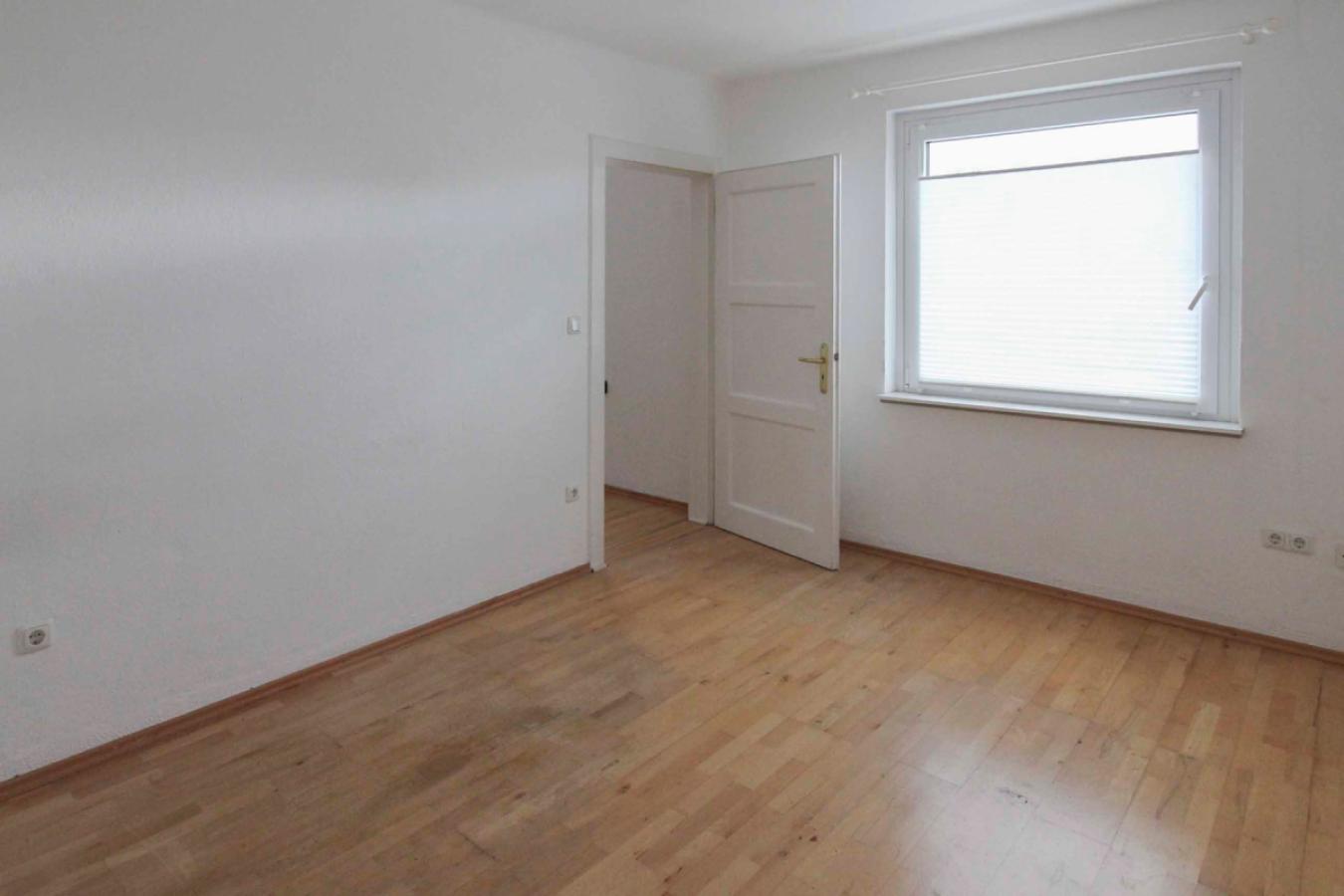 Arbeitszimmer EG