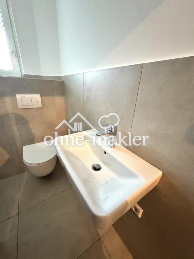 Bad mit Designer Waschtisch&WC