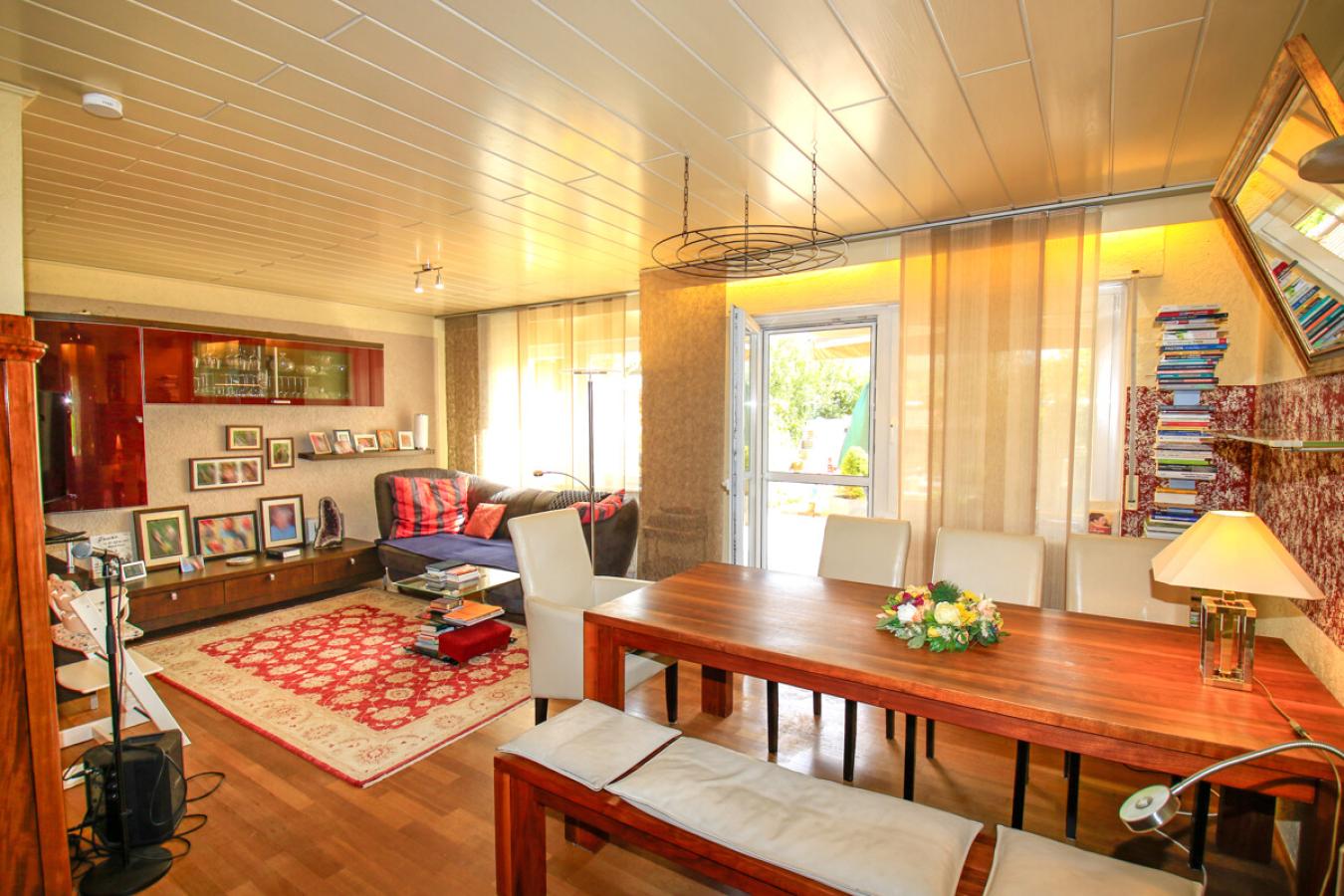 Wohnzimmer Blick 1