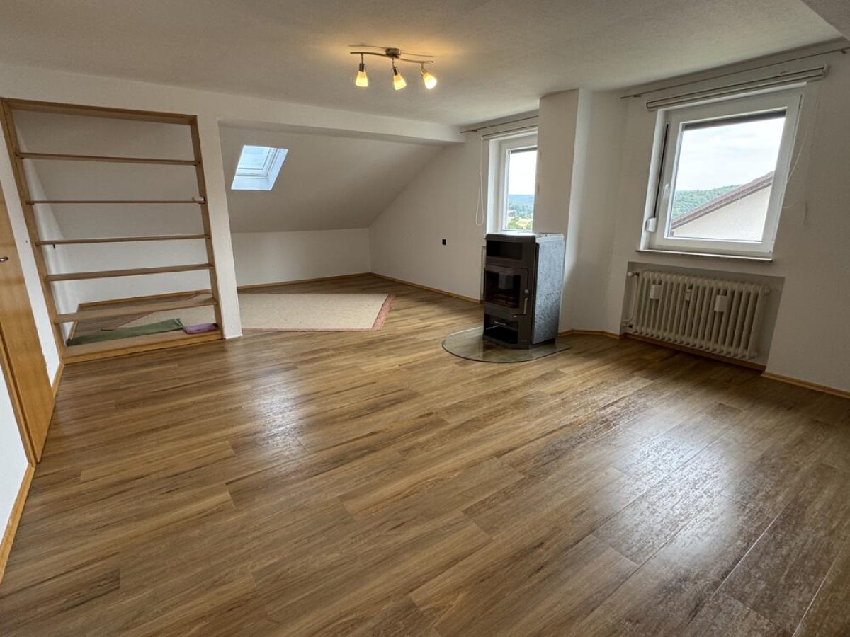 Wohnzimmer DG