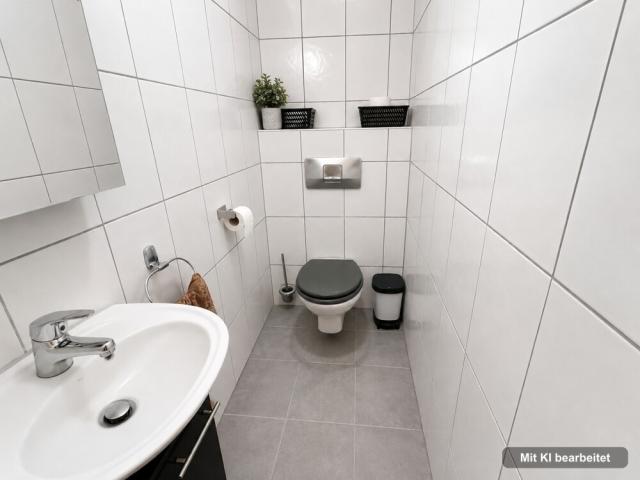 Separates Gäste-WC
