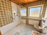 EG Bad Blick Dusche