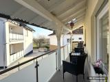 Balkon und Eingang