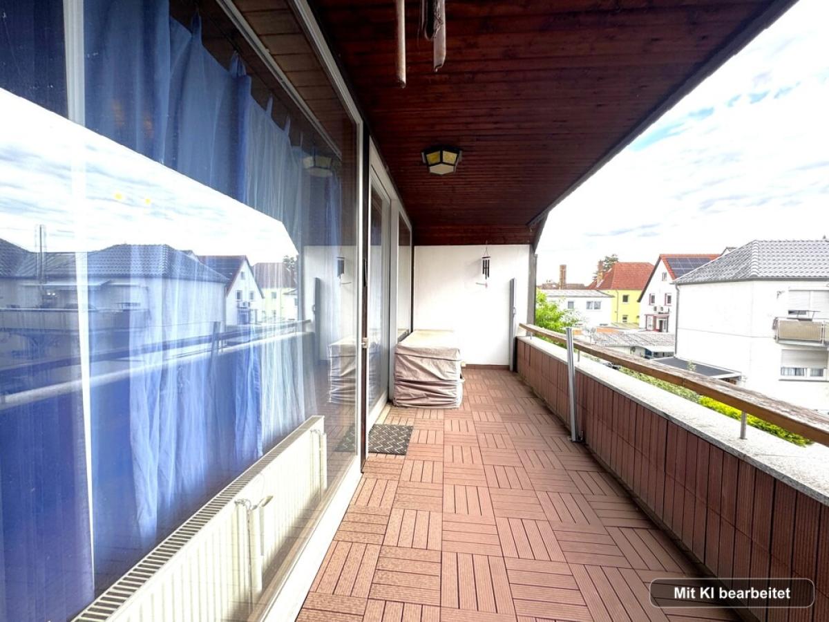 DG - Balkon Linke Seite