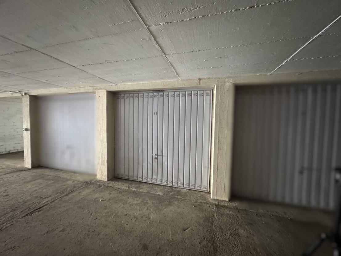 Abgeschlossener Tiefgaragenplatz