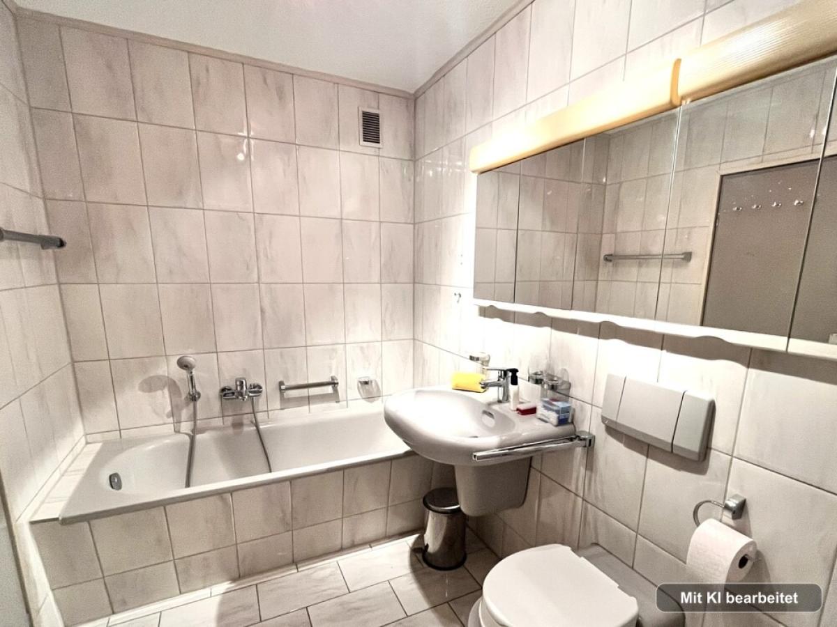 Badezimmer mit Wanne