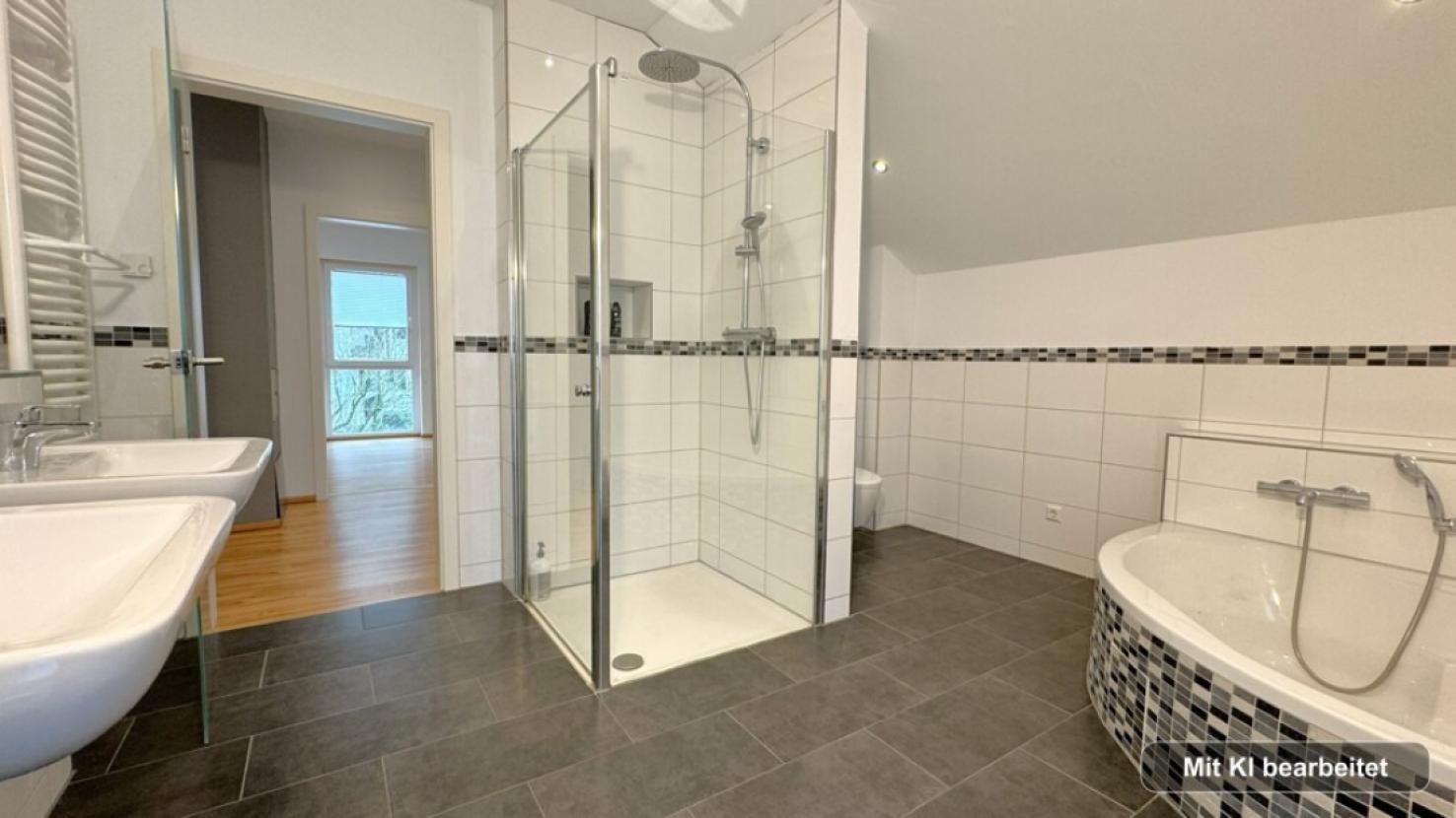 Badezimmer DG