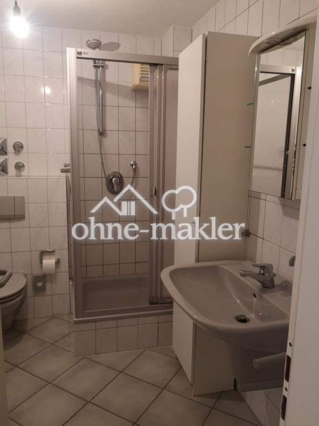 Badezimmer rechter Teil