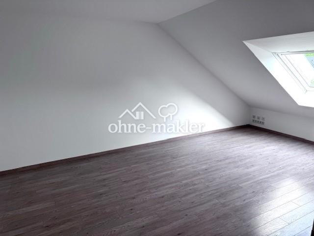 Dachstudio/Schlafzimmer4