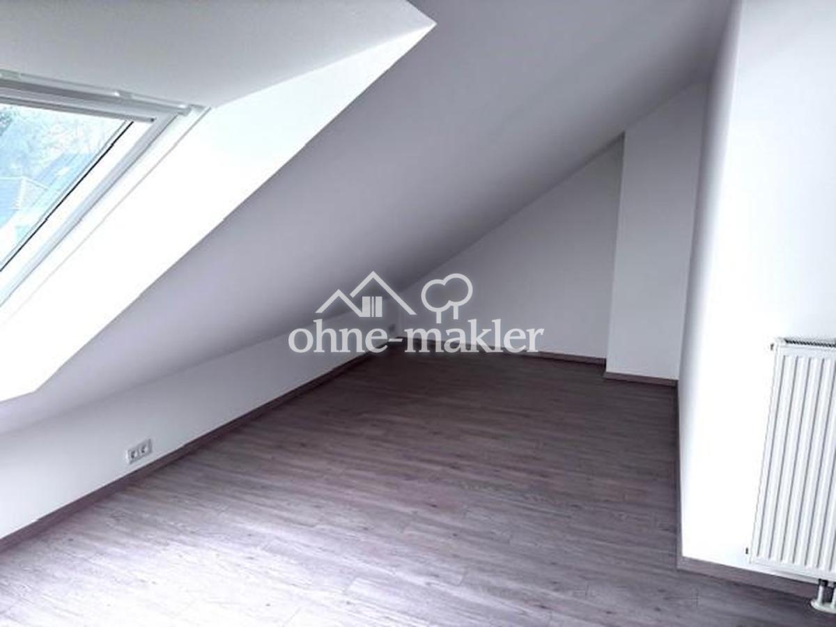 Dachstudio/Schlafzimmer4