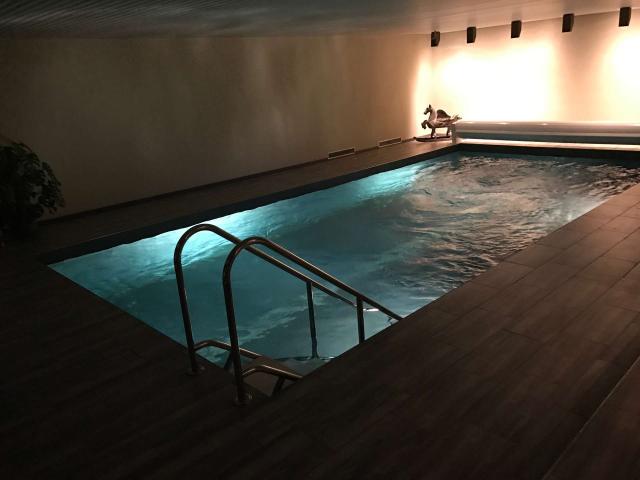 Schwimmbad