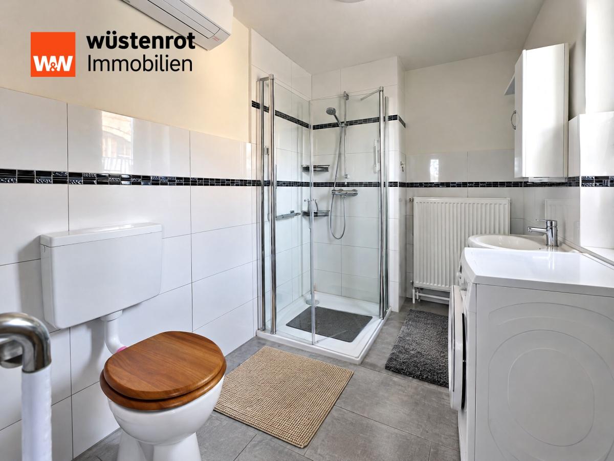 Badezimmer KI bearbeitet