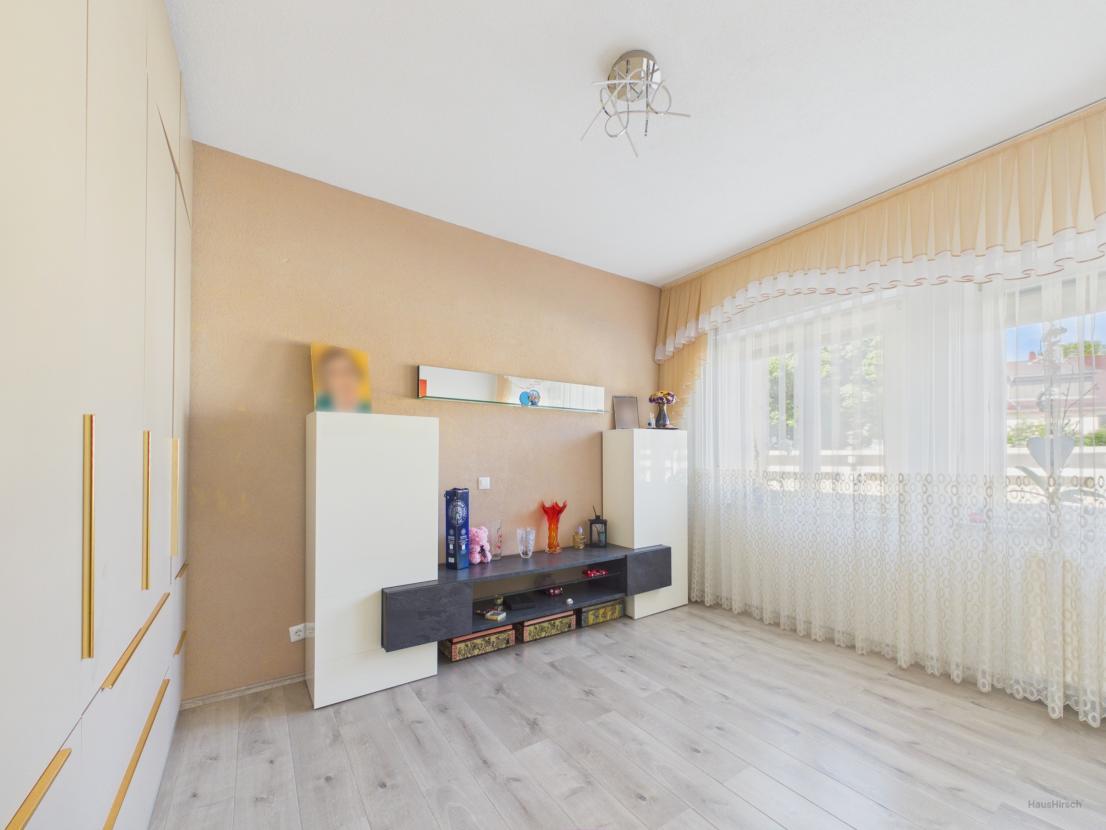 Schlafzimmer 2