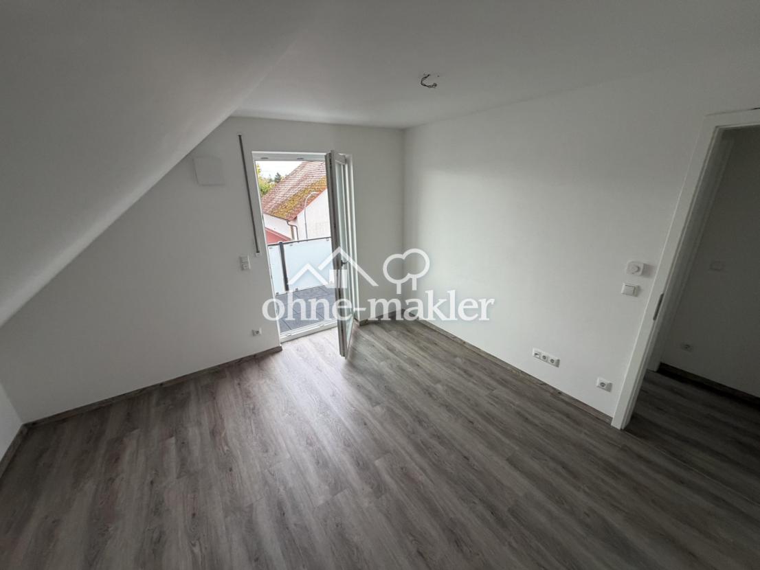 Schlafzimmer mit Balkon