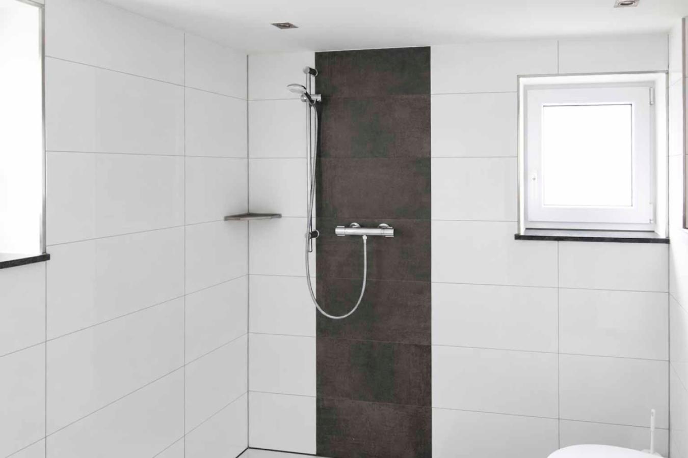 Badezimmer EG