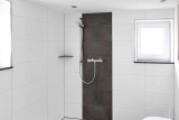 Badezimmer EG