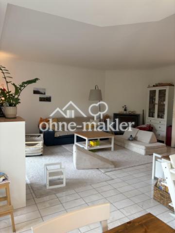 Wohnzimmer mit Kamin