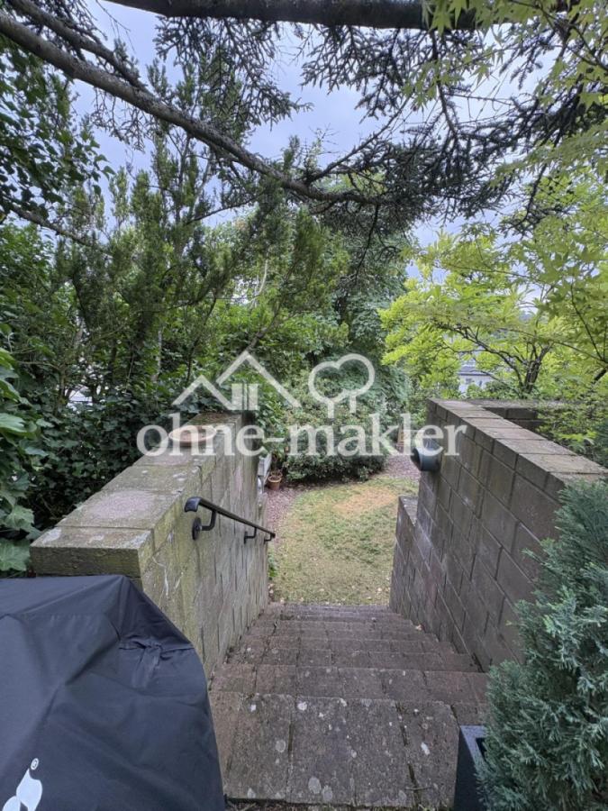 Treppe in den Garten
