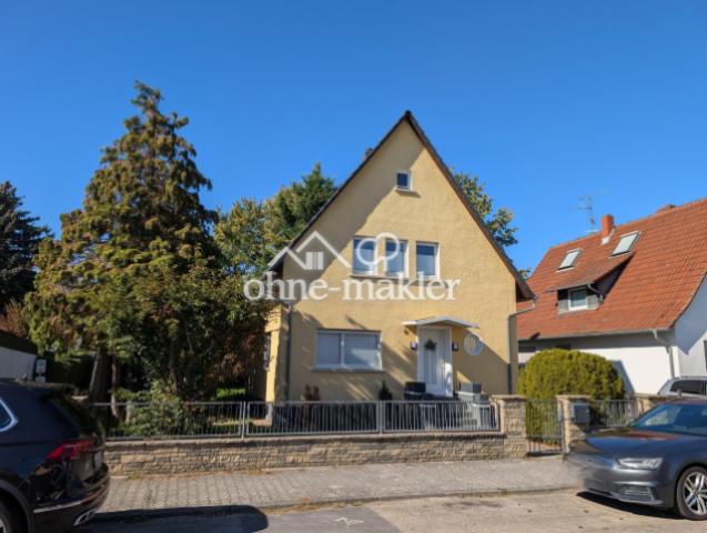 Straßenansicht