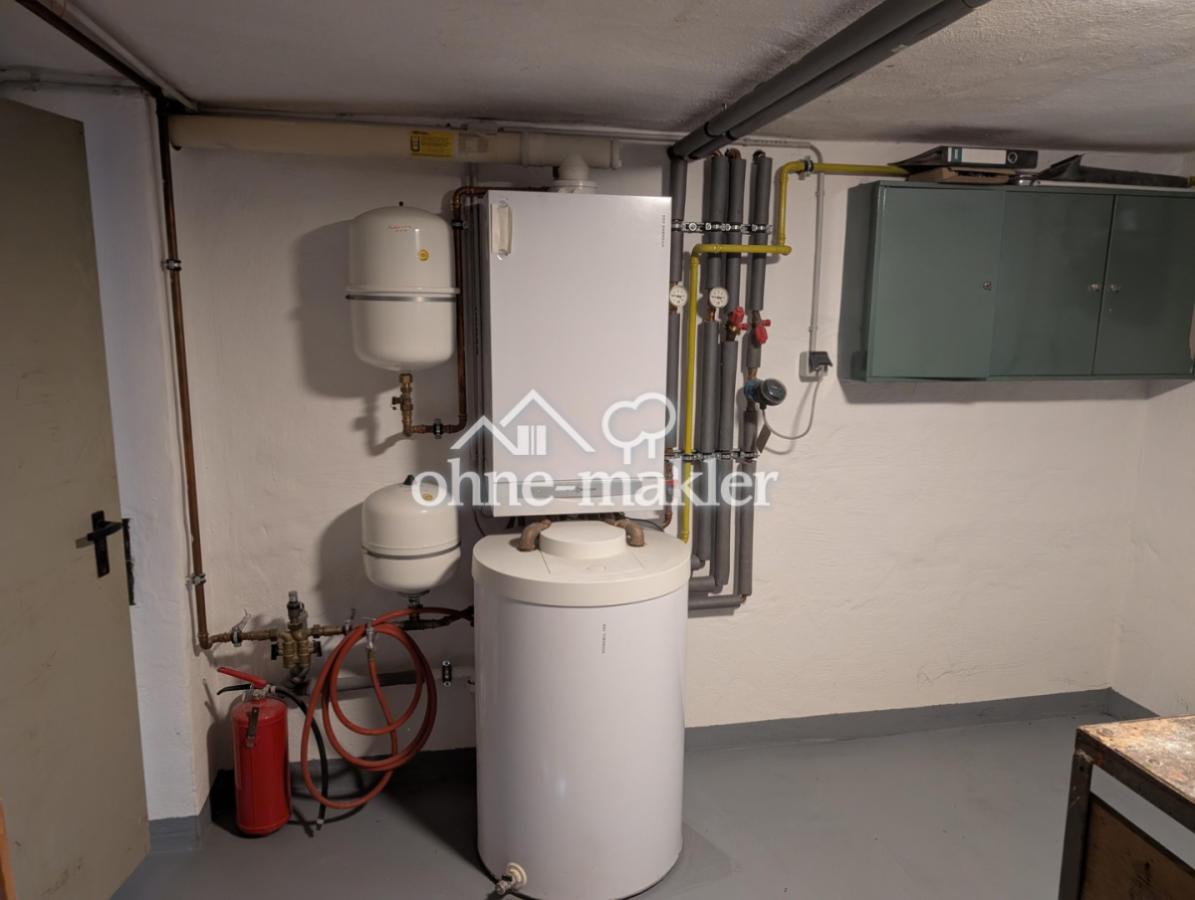 Gas-Brennwertheizung im Keller