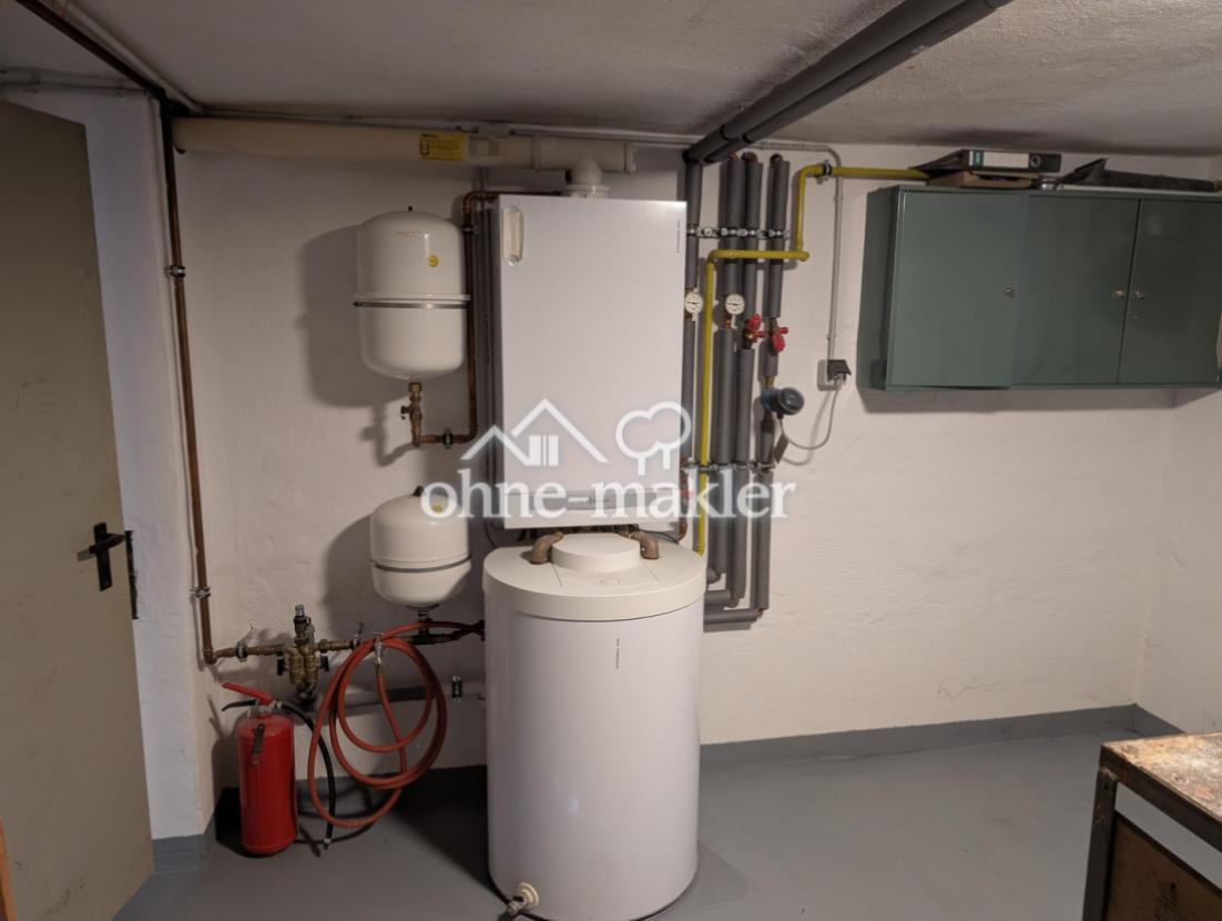 Gas-Brennwertheizung im Keller