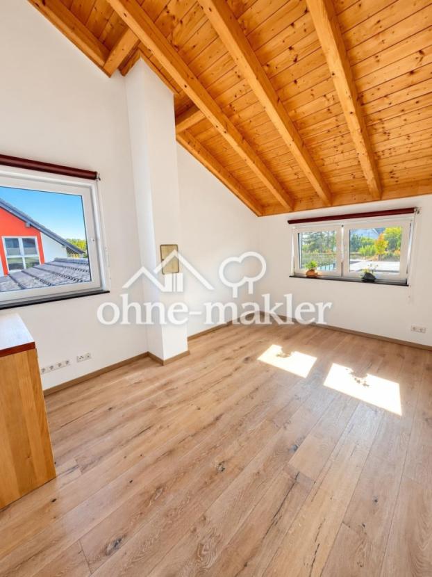 Kinderzimmer / Arbeitszimmer