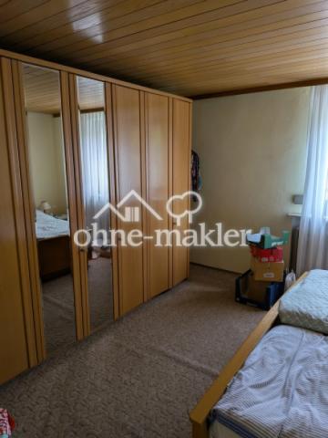 Schlafzimmer erster Stock