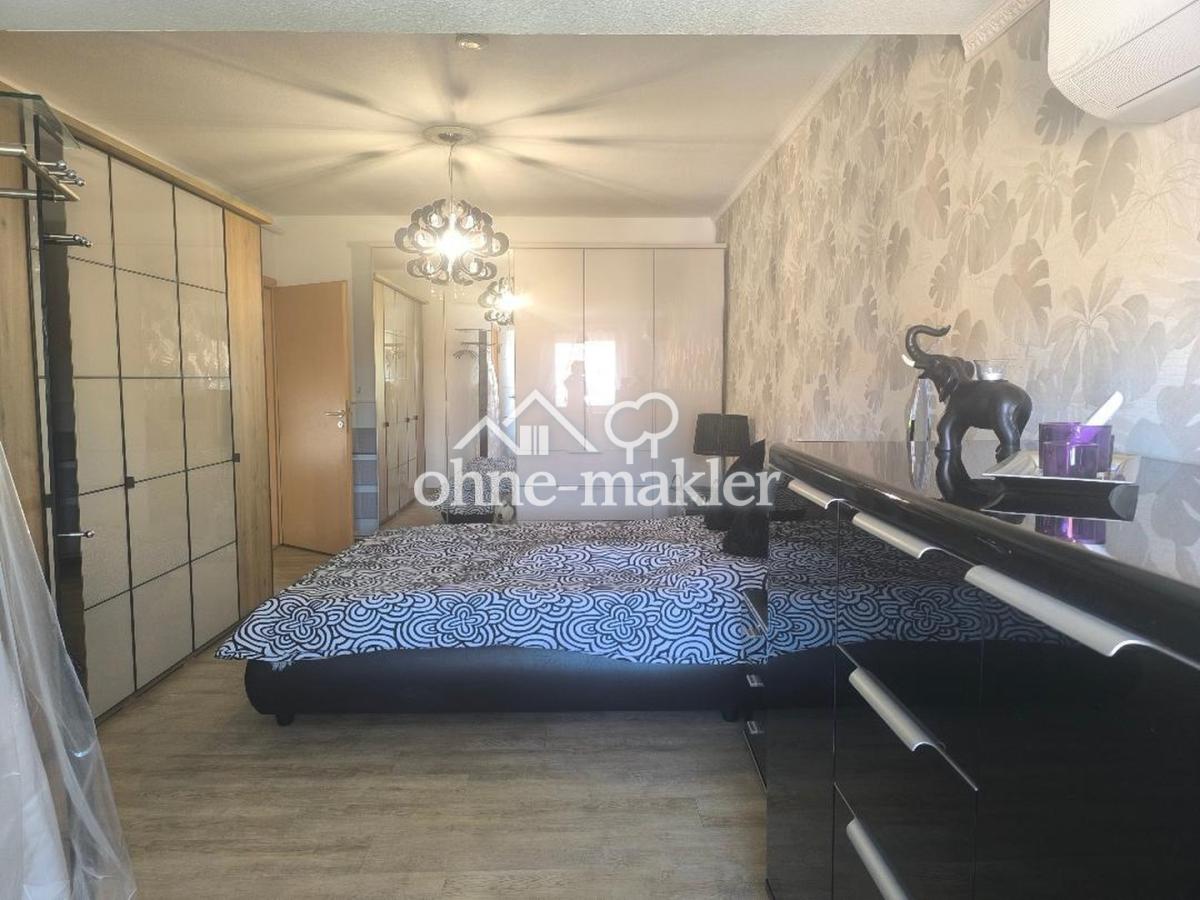 Schlafzimmer OG mit Klima
