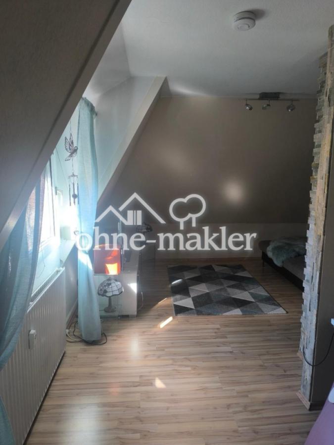 Schlafzimmer im DG