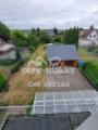 Garten mit Doppelgarage