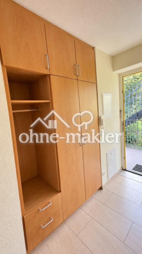 Flur mit Wandschrank