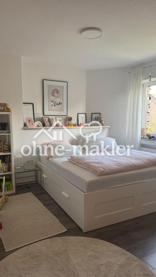 1. Schlafzimmer + Badezimmer