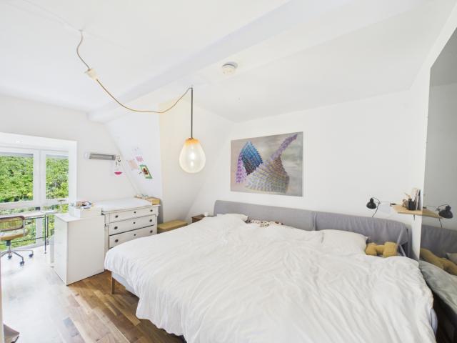 sehr großes Elternschlafzimmer