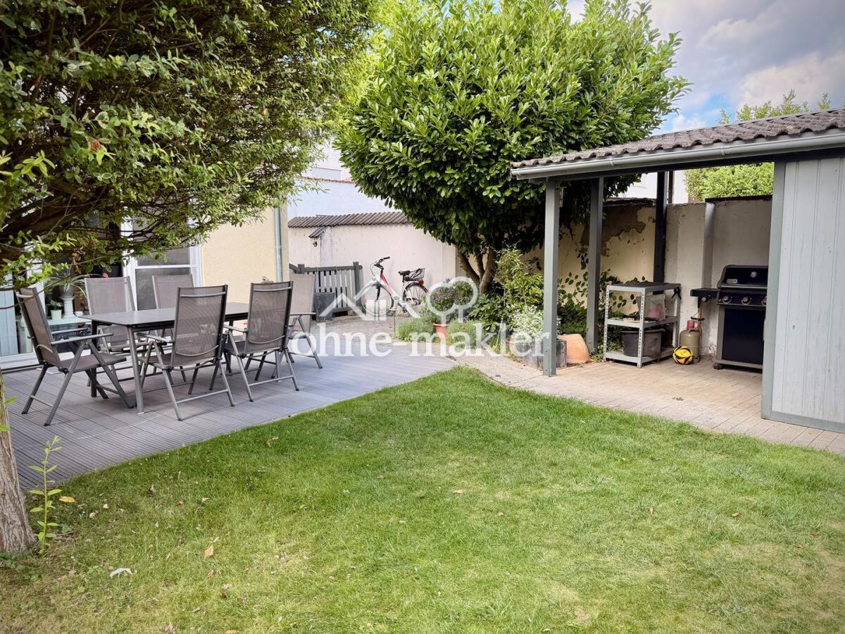 Terrasse und Grillecke