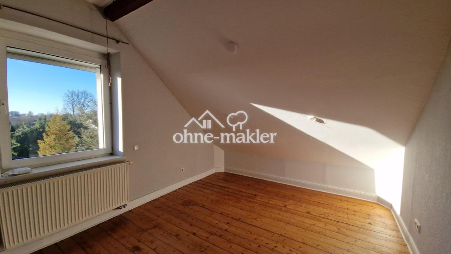 Schlafzimmer 1 DG