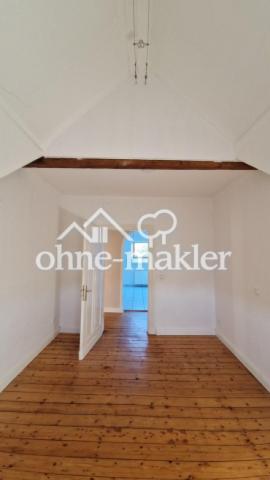 Schlafzimmer 3 (Erker)  DG