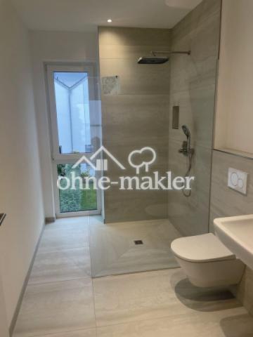 Bad mit Walk-in-Dusche