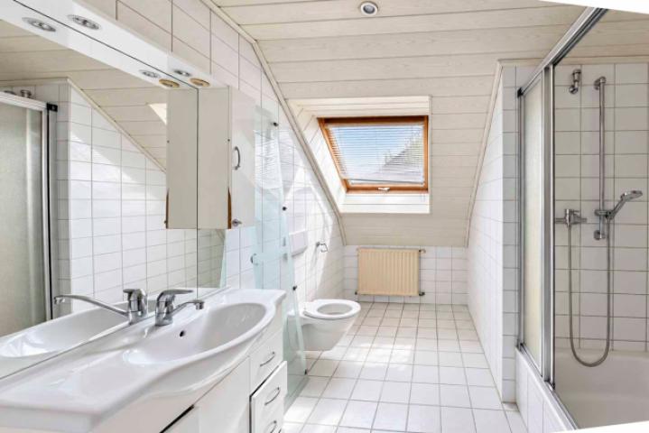 Badezimmer oben