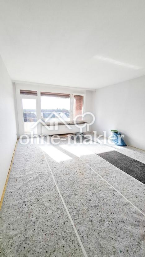 Wohnzimmer und Balkon