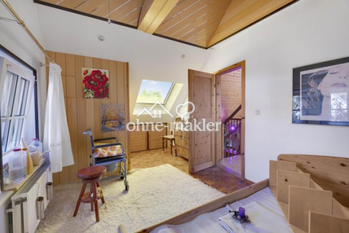 Schlafzimmer DG