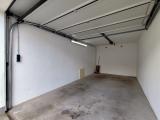 Garage mit el. Sektionaltor