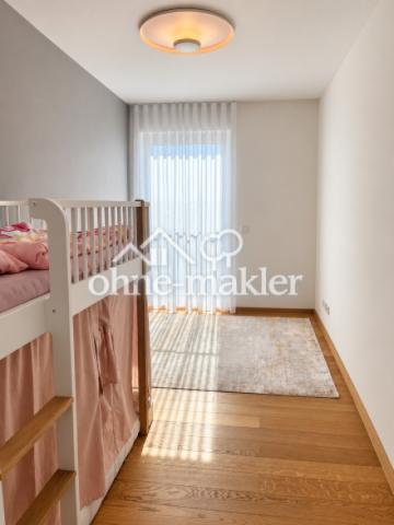 Zweites helles Kinderzimmer