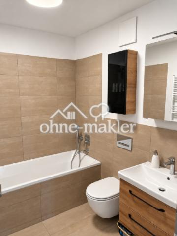 Familienbad mit Badewanne