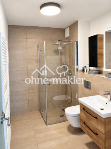 Duschbad mit Rain Shower