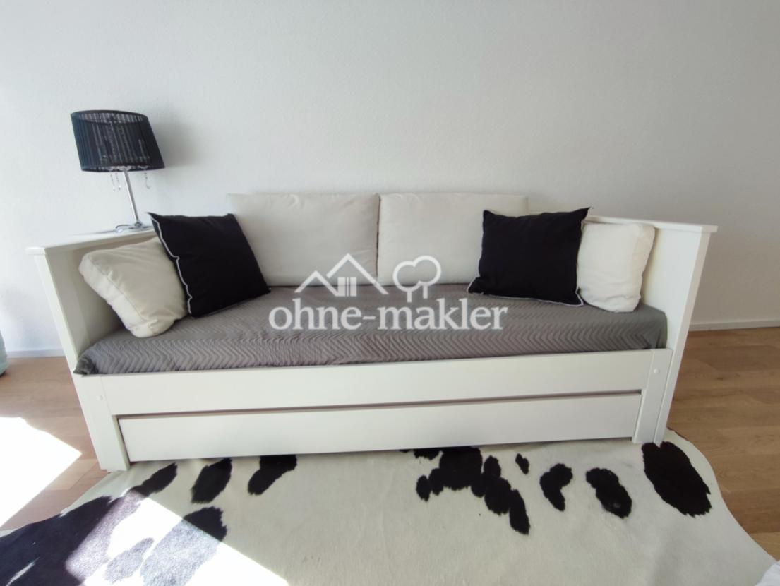 Ausziehbares Bett und Sofa