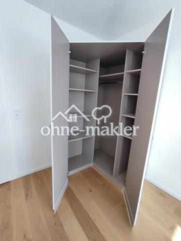 Geräumiger Schrank