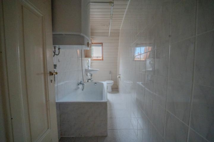 Badezimmer DG